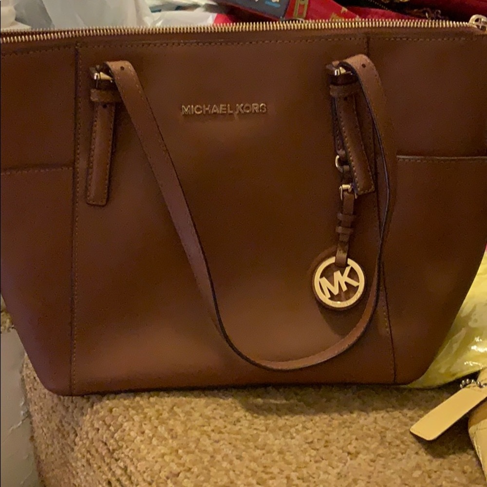 Michael kors purse